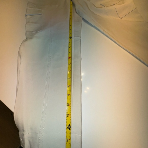 Banana Republic slim refined cargo pants - Picture 11 of 16